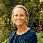 Kathryn Backholer